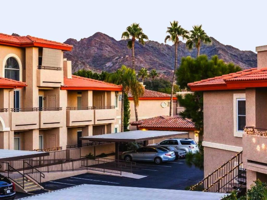 Private Resort Community -- ½ Mile Walk To Hiking & Biking At N. Mtn. Preserve! Phoenix Exterior foto