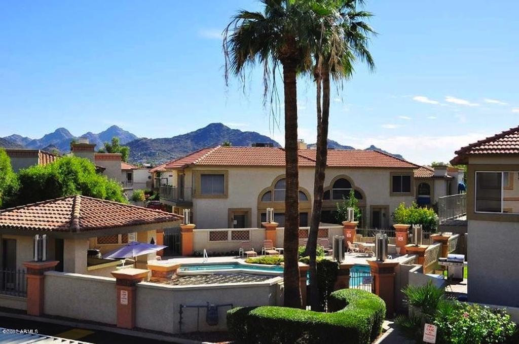 Private Resort Community -- ½ Mile Walk To Hiking & Biking At N. Mtn. Preserve! Phoenix Exterior foto